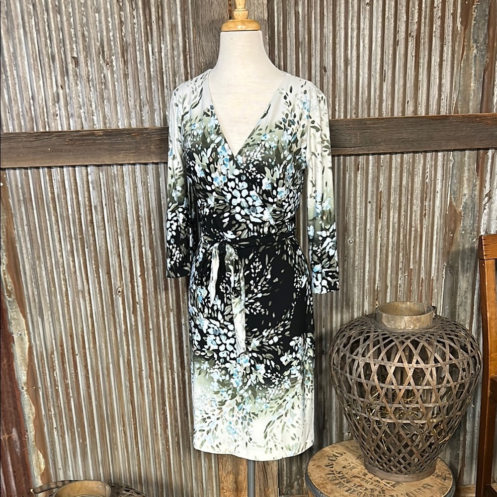 White House Black Market Black and White Wrap Dress